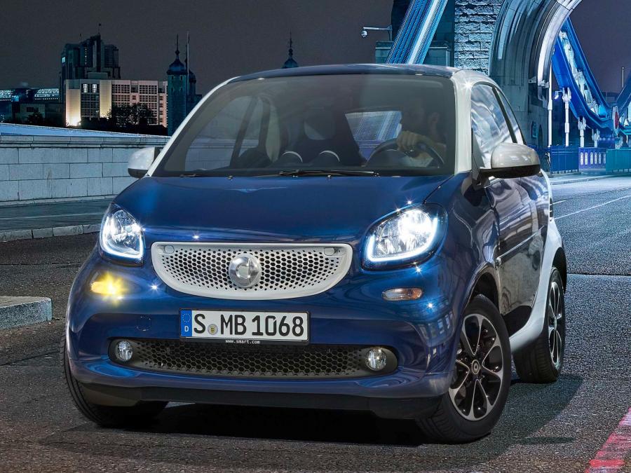  Smart ForTwo Passion Coupe 2014 года  (фото 18 из 19)